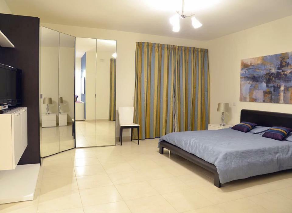 Tas-Sellum Residence Mellieħa Extérieur photo